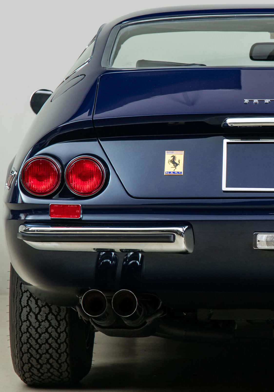 原画　FERRALI 365 GTB/４ DAYTONA　リア First Ferrari 365 GTB/4 Daytona Prototype | The Coolector